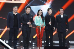 娱乐吃瓜酱创作的原声,揭秘娱乐圈幕后故事，带你领略明星们的真实生活