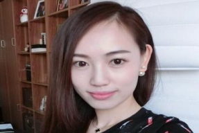 娱乐吃瓜女艺人进团,吃瓜女艺人华丽转身，加盟热门团体